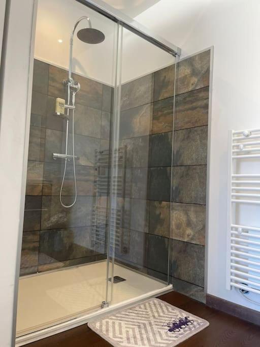 Brand New Villa With Fully Intergrated Air Conditioning & Private Pool, Overlooking Forest Sardan Extérieur photo